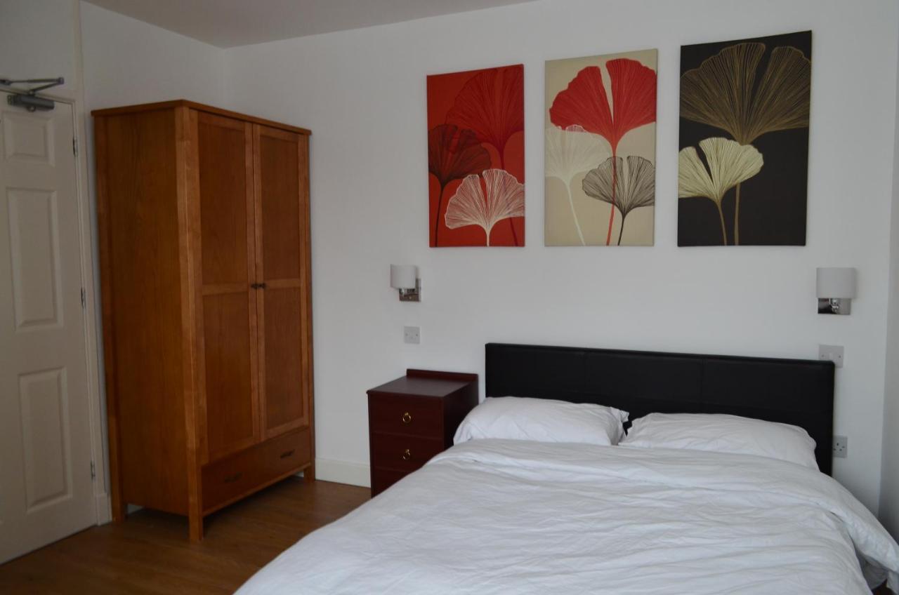 The Meadows Bed and Breakfast Cambridge  Eksteriør billede